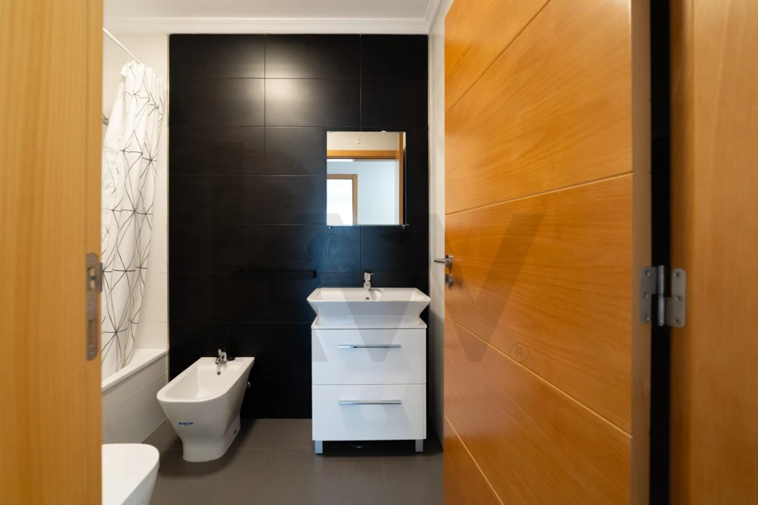 Apartamento T3 para Venda em Vila Real de Santo Antonio Foto 16