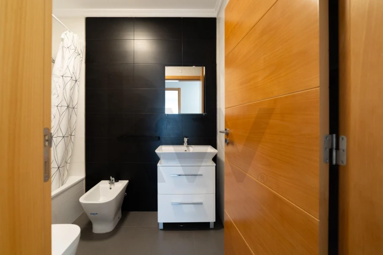 Apartamento T3 para Venda em Vila Real de Santo Antonio Foto 16