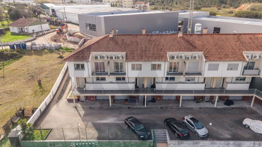 Moradia T4 para Venda em Sé Nova, Santa Cruz, Almedina e São Bartolomeu Foto 42