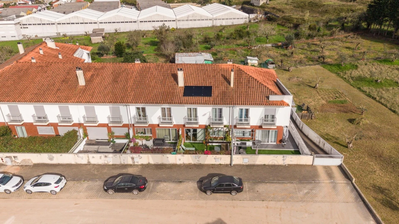 Moradia T4 para Venda em Sé Nova, Santa Cruz, Almedina e São Bartolomeu Foto 40