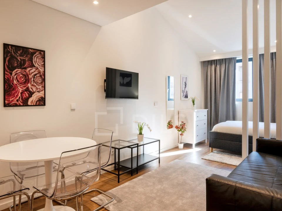 Apartamento T2 para Venda em Cedofeita, Santo Ildefonso, Sé, Miragaia, São Nicolau e Vitória Foto 5