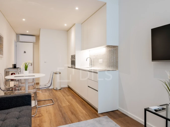 Apartamento T2 para Venda em Cedofeita, Santo Ildefonso, Sé, Miragaia, São Nicolau e Vitória Foto 21