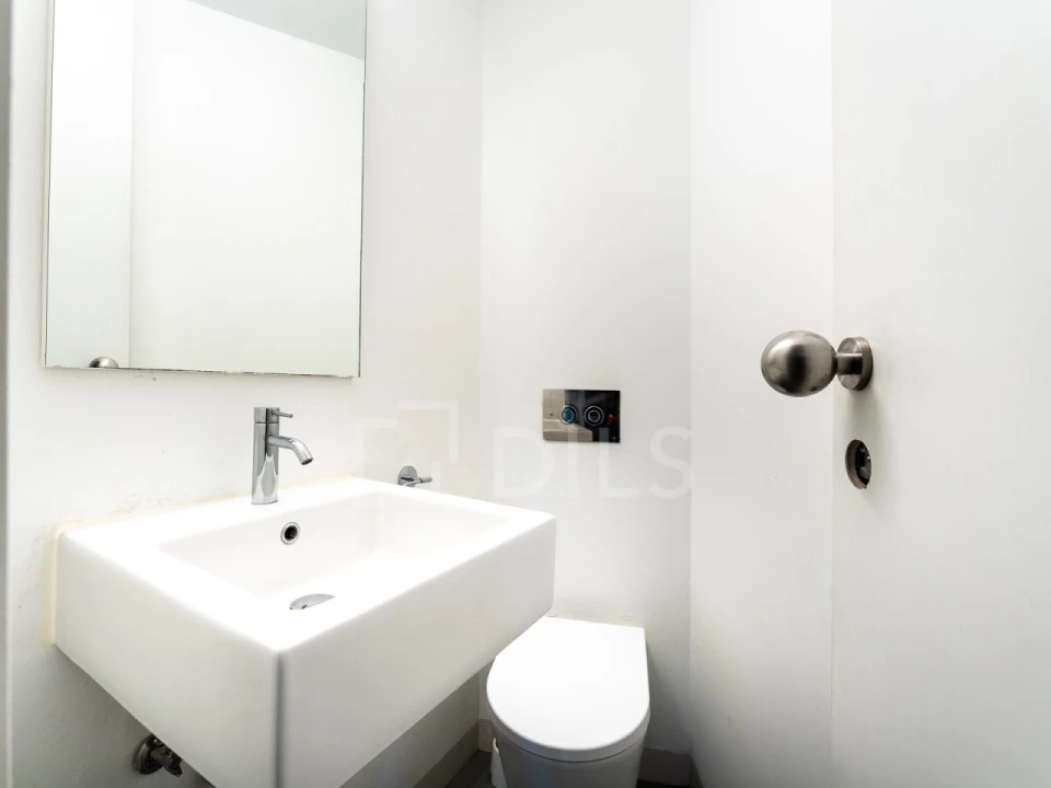 Apartamento T2 para Venda em Arroios Foto 7