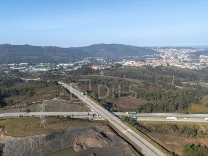 Armazém para Arrendamento em Recarei Foto 18