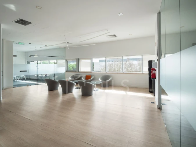 Escritório para Arrendamento em Parque das Nações Foto 7