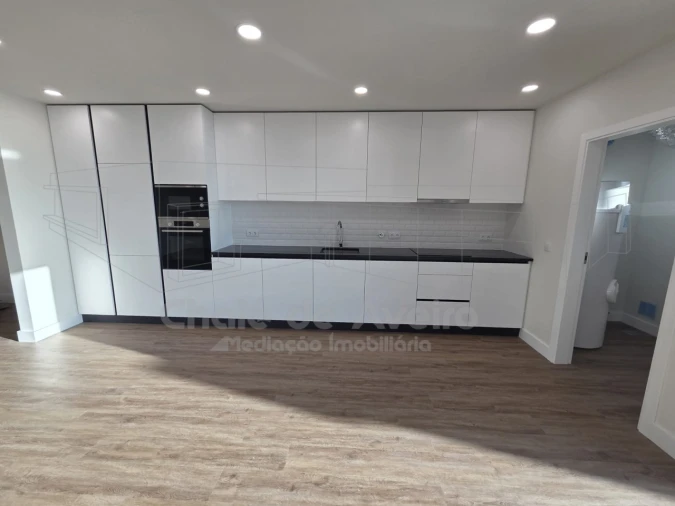 Moradia T3 para Venda em Aradas Foto 10