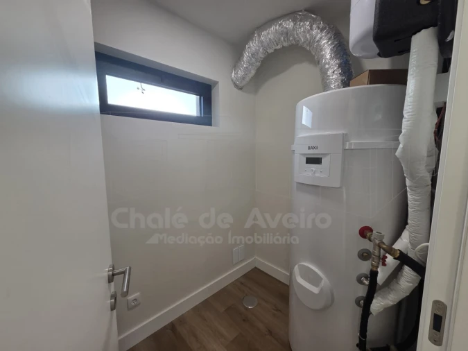 Moradia T3 para Venda em Aradas Foto 33