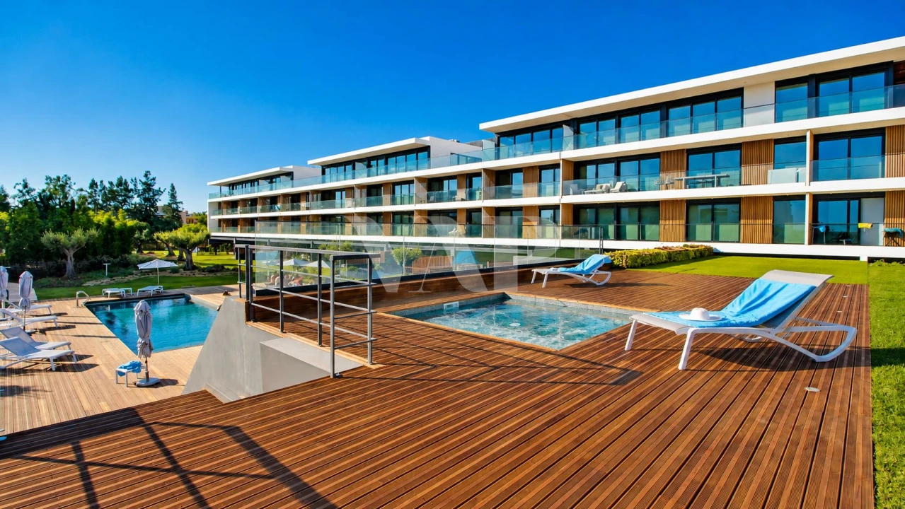 Apartamento T2 para Venda em Quarteira Foto 5