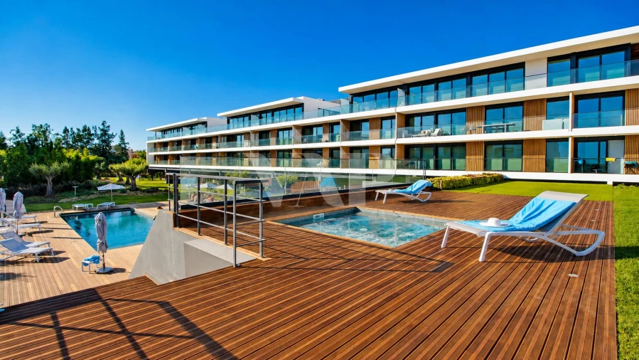 Apartamento T2 para Venda em Quarteira Foto 5