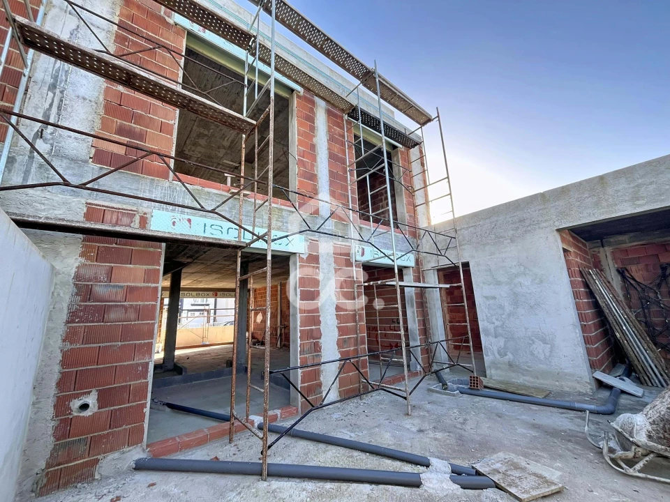 Moradia T3 para Venda em Atouguia da Baleia Foto 2