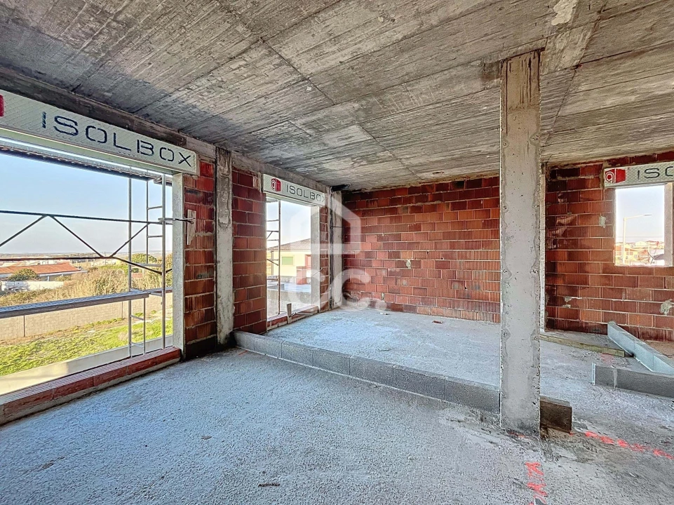 Moradia T3 para Venda em Atouguia da Baleia Foto 10