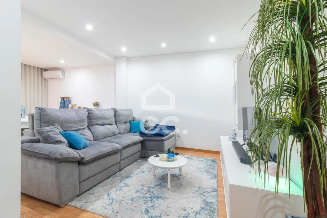 Apartamento T3 para Venda em Pedome Foto 3