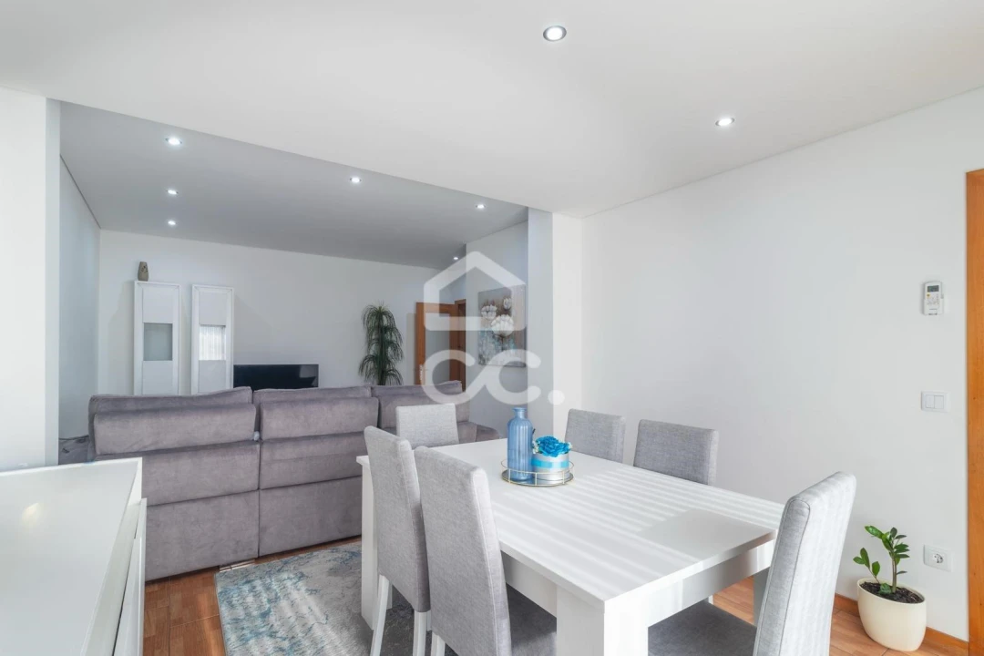 Apartamento T3 para Venda em Pedome Foto 6