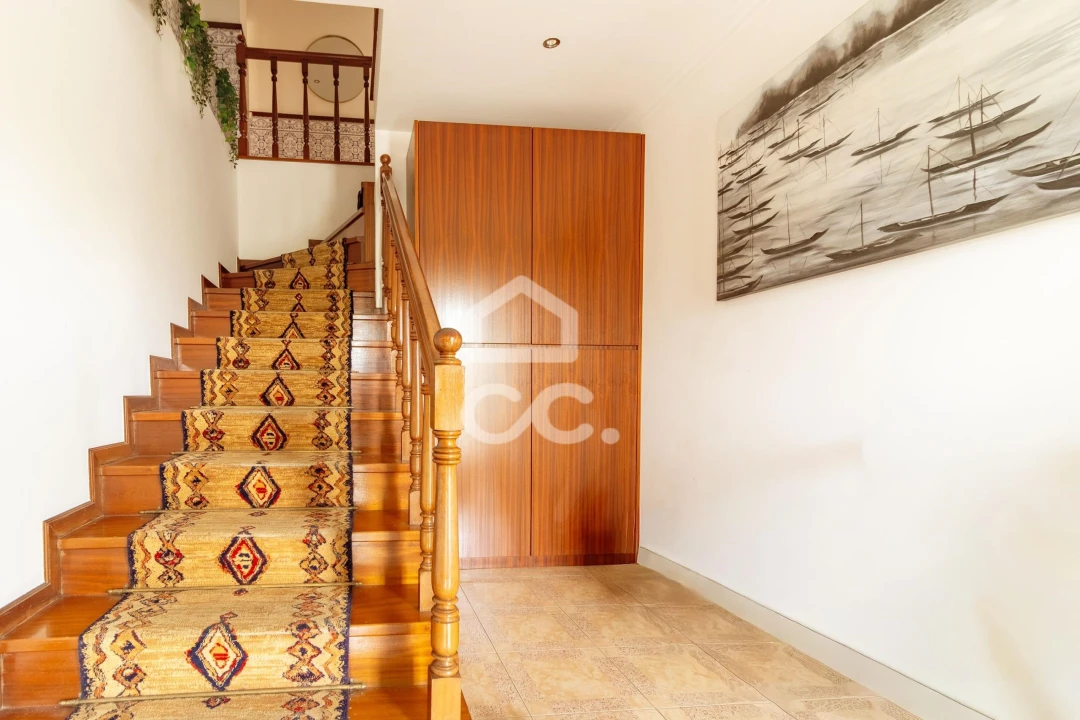 Moradia T3 para Venda em Serzedelo Foto 10