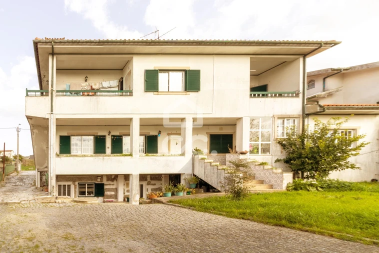 Moradia T3 para Venda em Serzedelo Foto 5