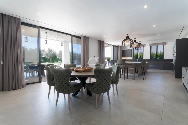 Moradia T4 para Venda em Loule (São Clemente) Foto 3