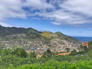 Terreno para Venda em Machico