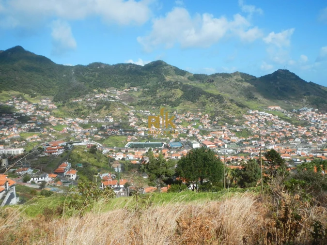 Terreno para Venda em Machico Foto 2
