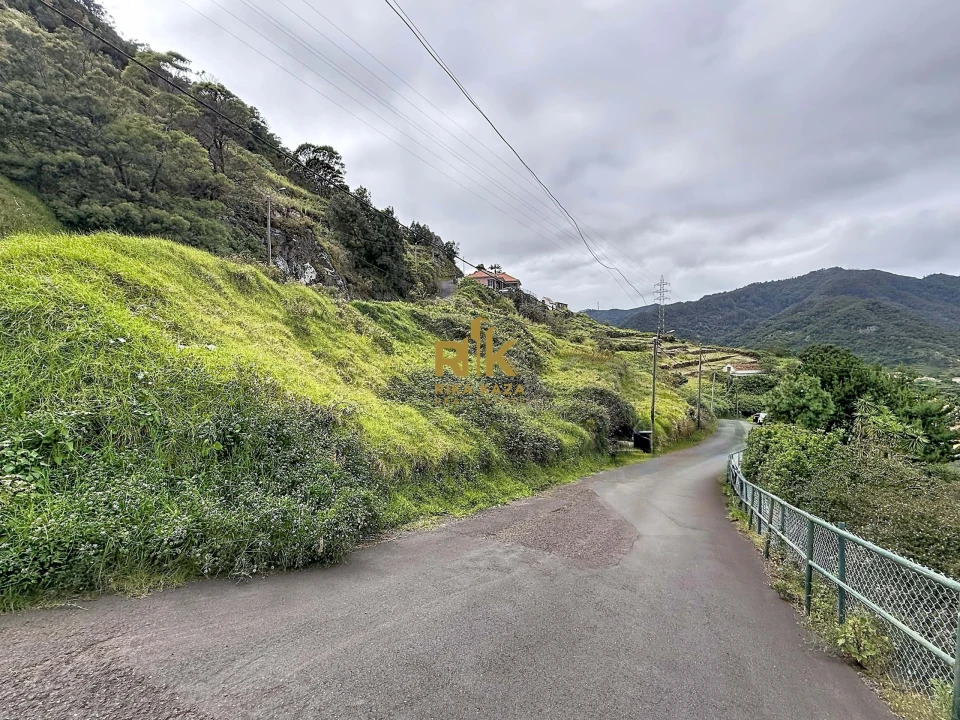 Terreno para Venda em Machico Foto 3