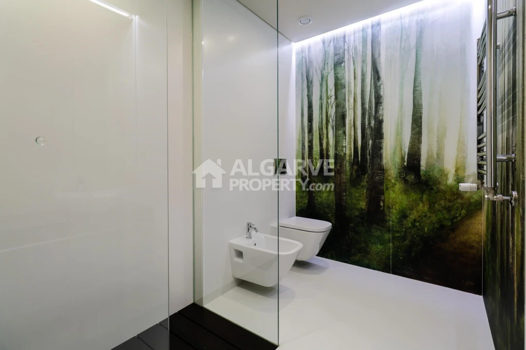 Moradia T4 para Venda em Almancil Foto 16