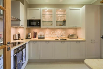 Apartamento T3 para Venda em Quarteira
