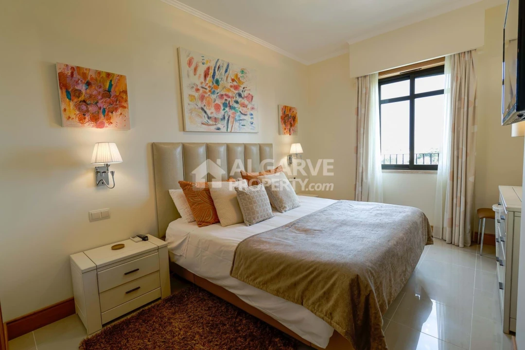 Apartamento T3 para Venda em Quarteira Foto 17
