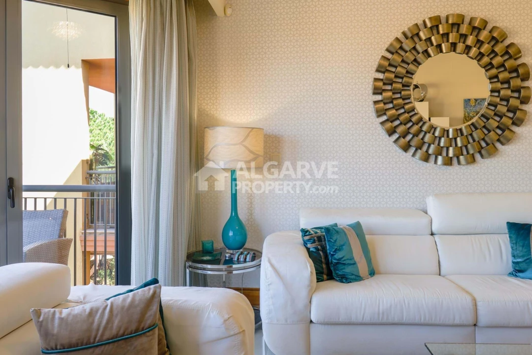 Apartamento T2 para Venda em Quarteira Foto 10