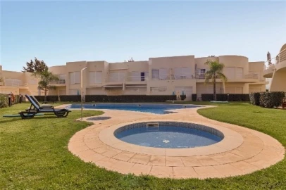 Apartamento T1 para Venda em Quarteira