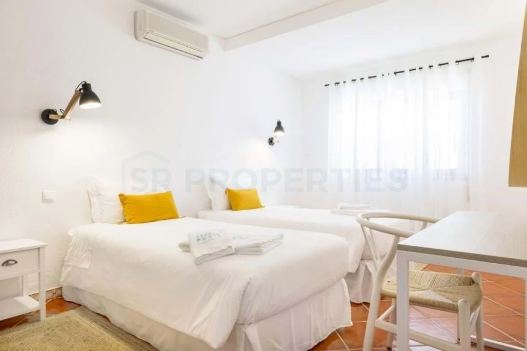 Moradia T3 para Venda em Almancil Foto 4