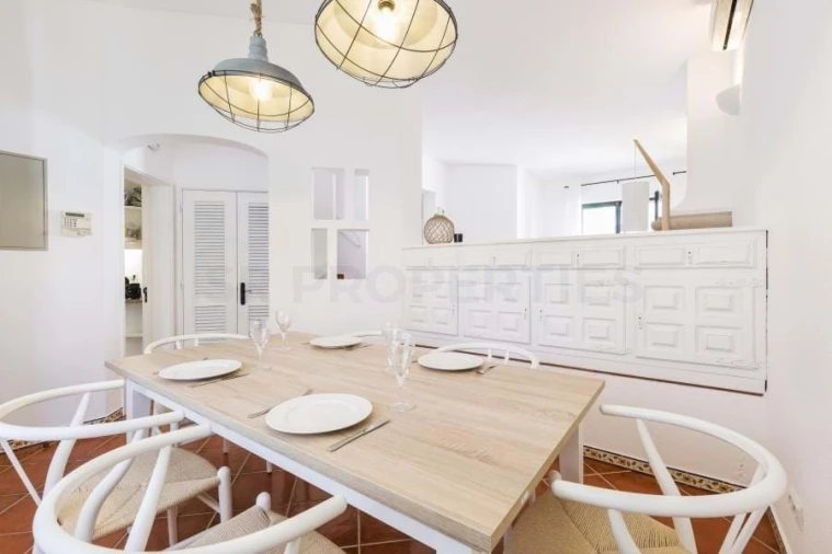 Moradia T3 para Venda em Almancil Foto 29