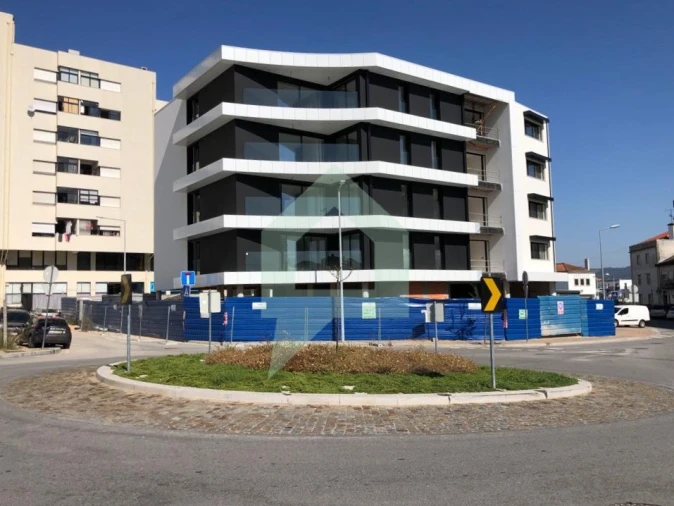 Apartamento T3 para Venda em Arcozelo Foto 17