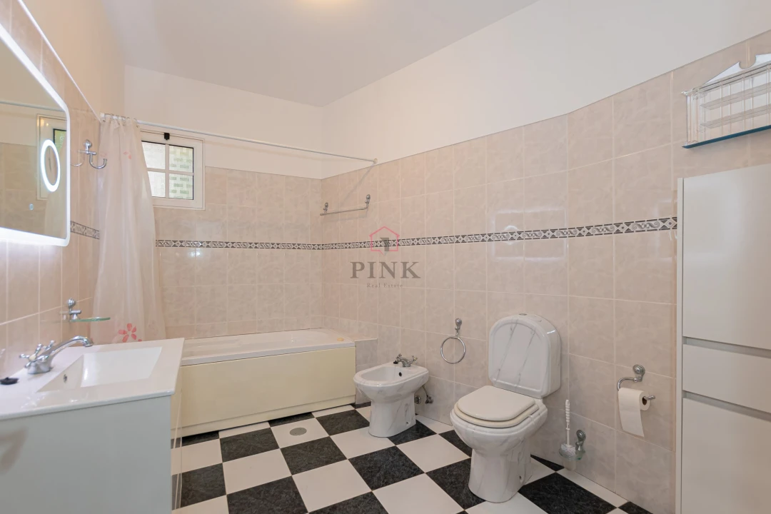 Moradia T3 para Venda em Agua de Pena Foto 21