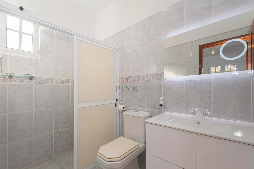 Moradia T3 para Venda em Agua de Pena Foto 13