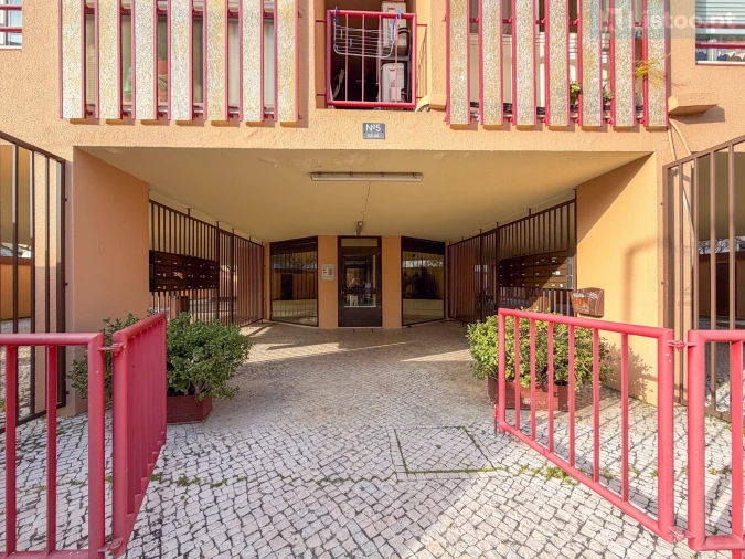 Apartamento T3 para Venda em Lumiar Foto 21