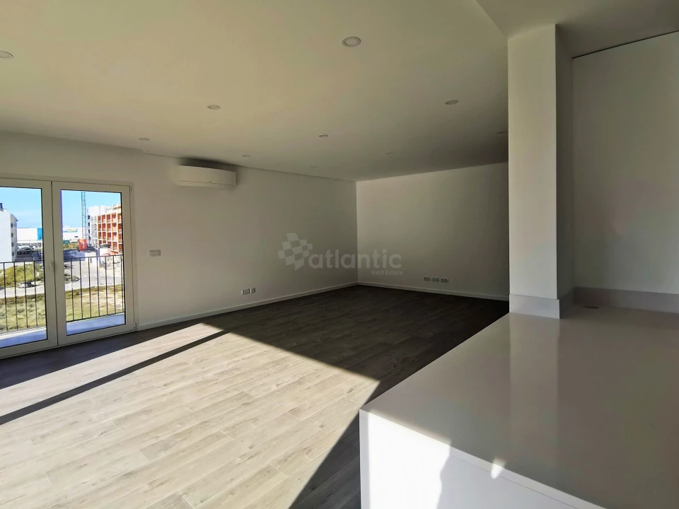 Apartamento T4 para Arrendamento em Montijo e Afonsoeiro Foto 2