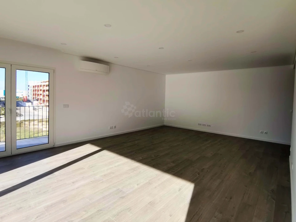 Apartamento T4 para Arrendamento em Montijo e Afonsoeiro Foto 3