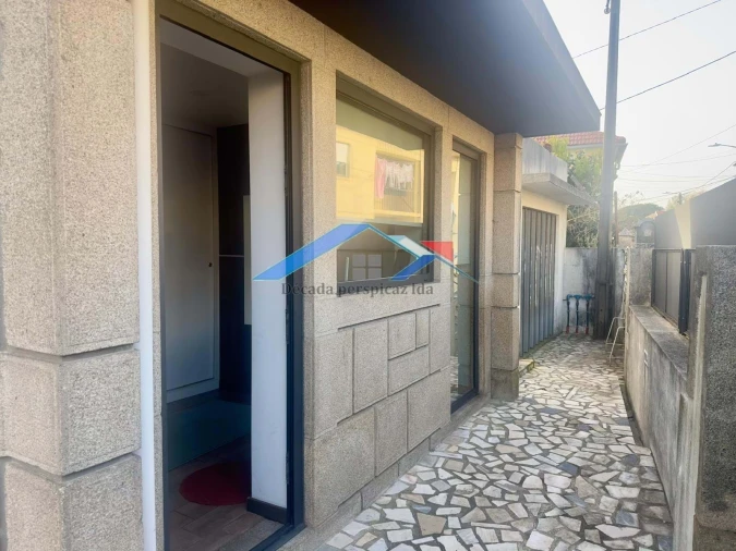 Moradia T4 para Venda em Arrifana Foto 25