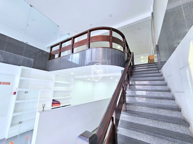 Negócio para Venda em Avenidas Novas Foto 6