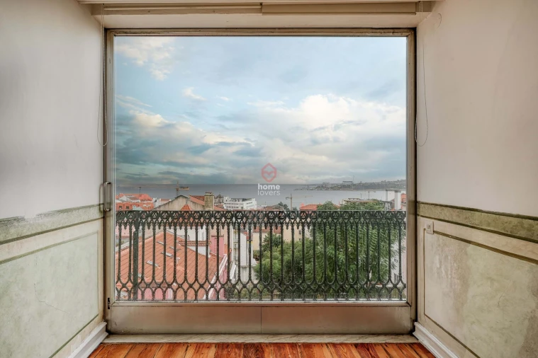 Apartamento T2 para Venda em Estrela Foto 7