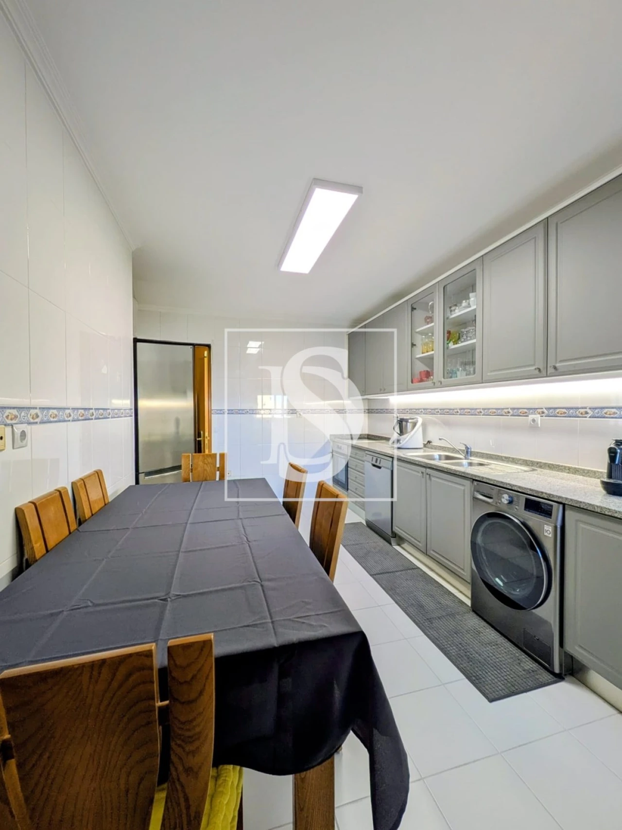 Apartamento T2 para Venda em Madalena Foto 7