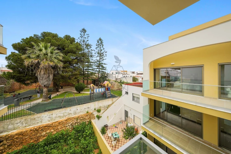 Apartamento T2 para Venda em Alvor Foto 18