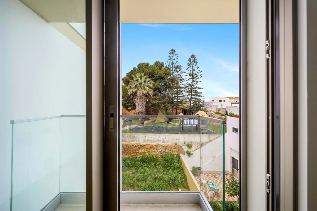 Apartamento T2 para Venda em Alvor Foto 17