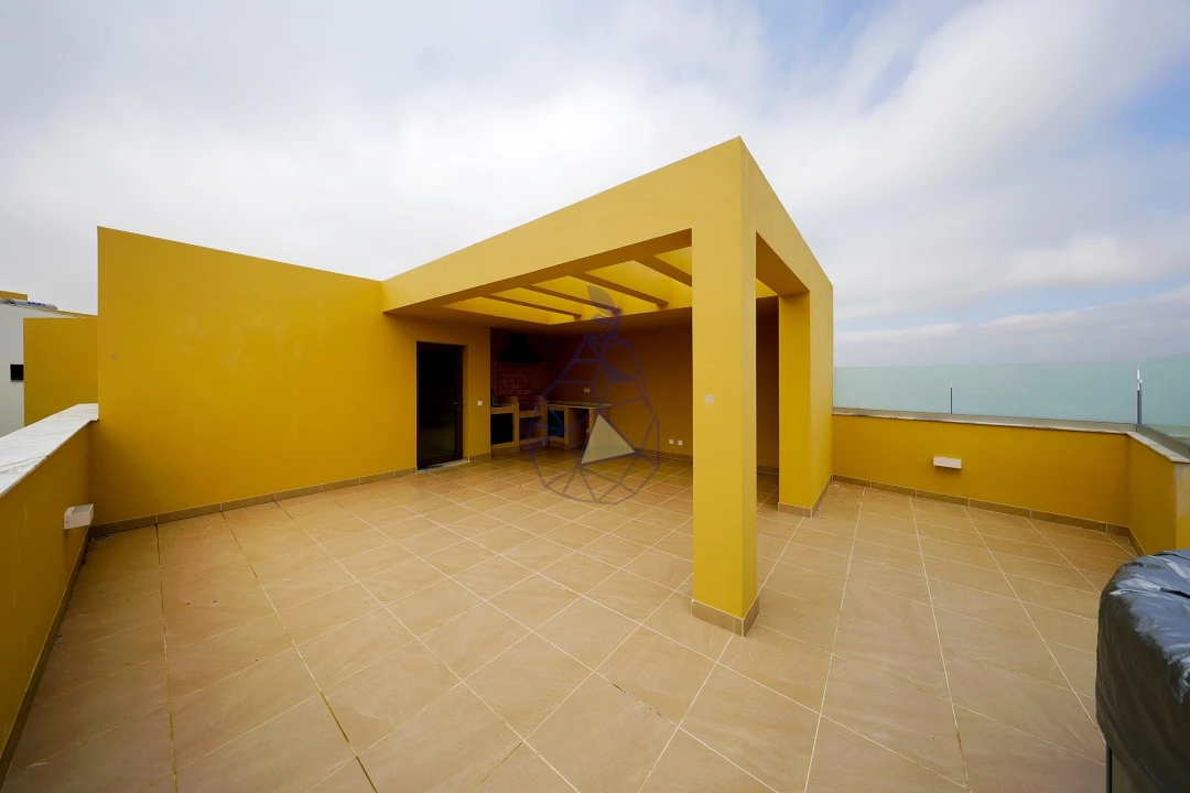 Apartamento T2 para Venda em Alvor Foto 38