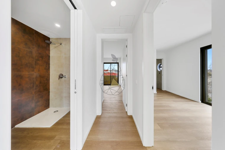 Apartamento T2 para Venda em Alvor Foto 8