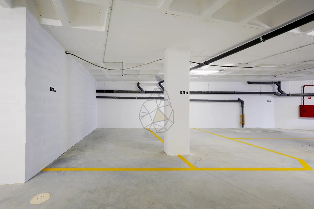 Apartamento T1 para Venda em Alvor Foto 24