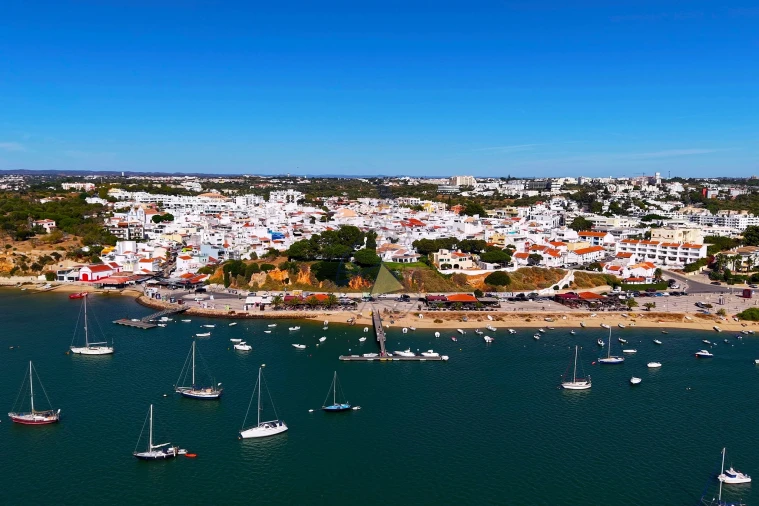 Apartamento T1 para Venda em Alvor Foto 27