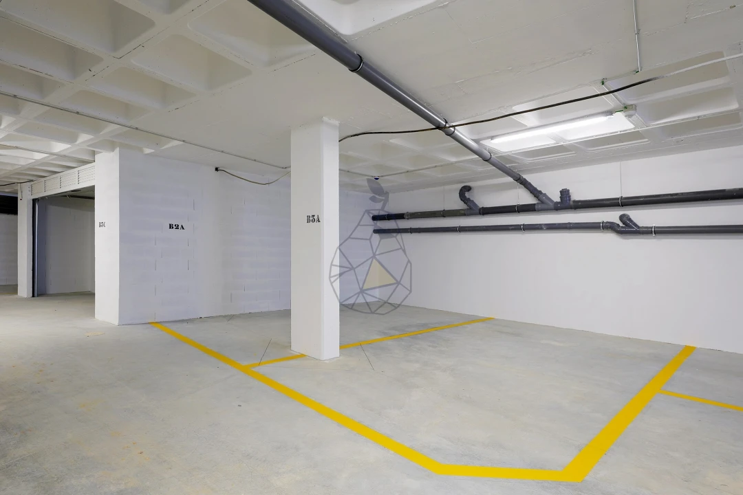 Apartamento T1 para Venda em Alvor Foto 25