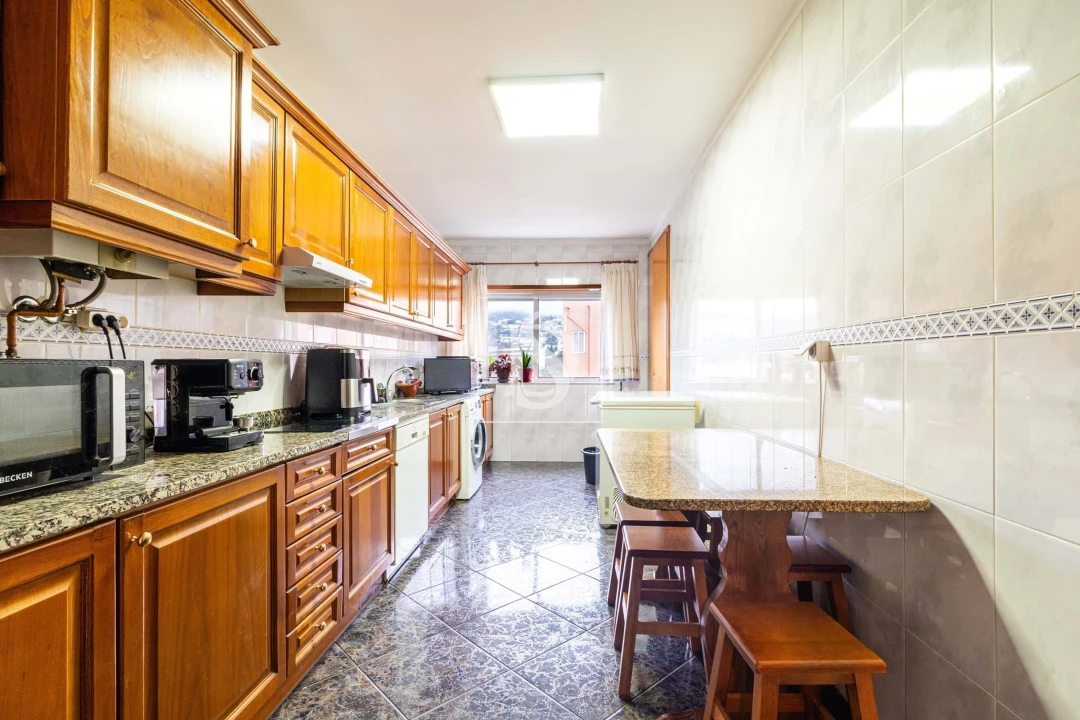 Apartamento T3 para Venda em Nogueira, Fraião e Lamaçães Foto 4