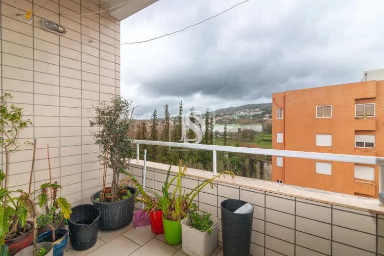 Apartamento T3 para Venda em Nogueira, Fraião e Lamaçães Foto 22