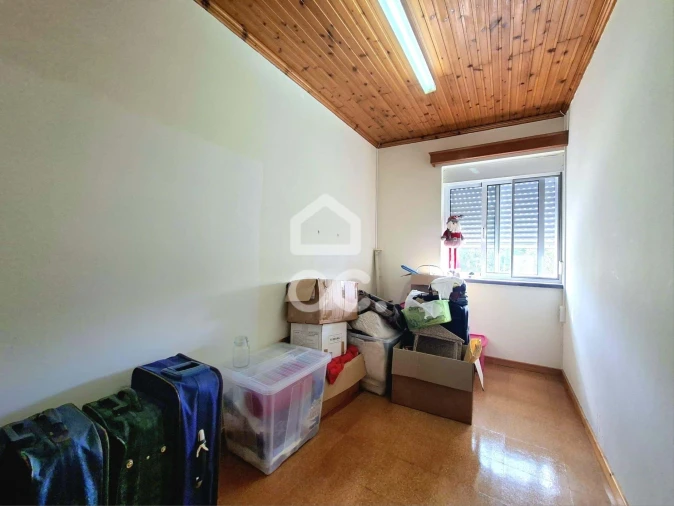 Moradia T5 para Venda em Angra (São Pedro) Foto 13